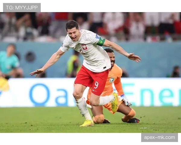 莱万迎国家队150场里程碑 波兰神锋再创历史新纪录