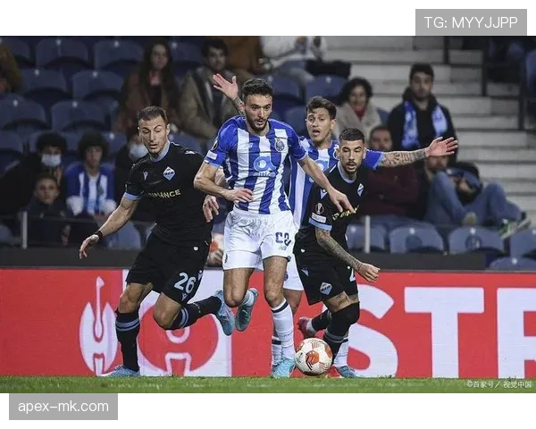 波尔图强势晋级下一轮，状态回暖成焦点