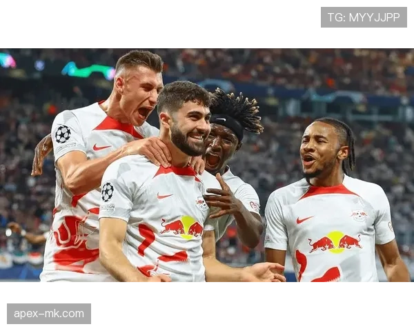 足球热门话题:近期赛事走势与球队表现分析 足球热门话题:近期赛事走势与球队表现分析